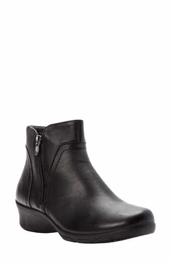 Propét Waverly Wedge Bootie