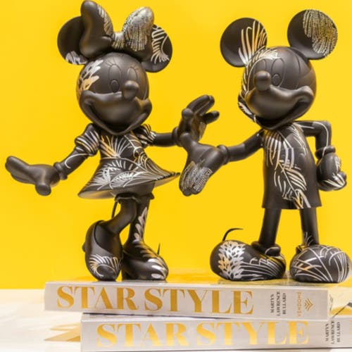 Leblon Delienne Book Star Style Interiors Figurine In Black