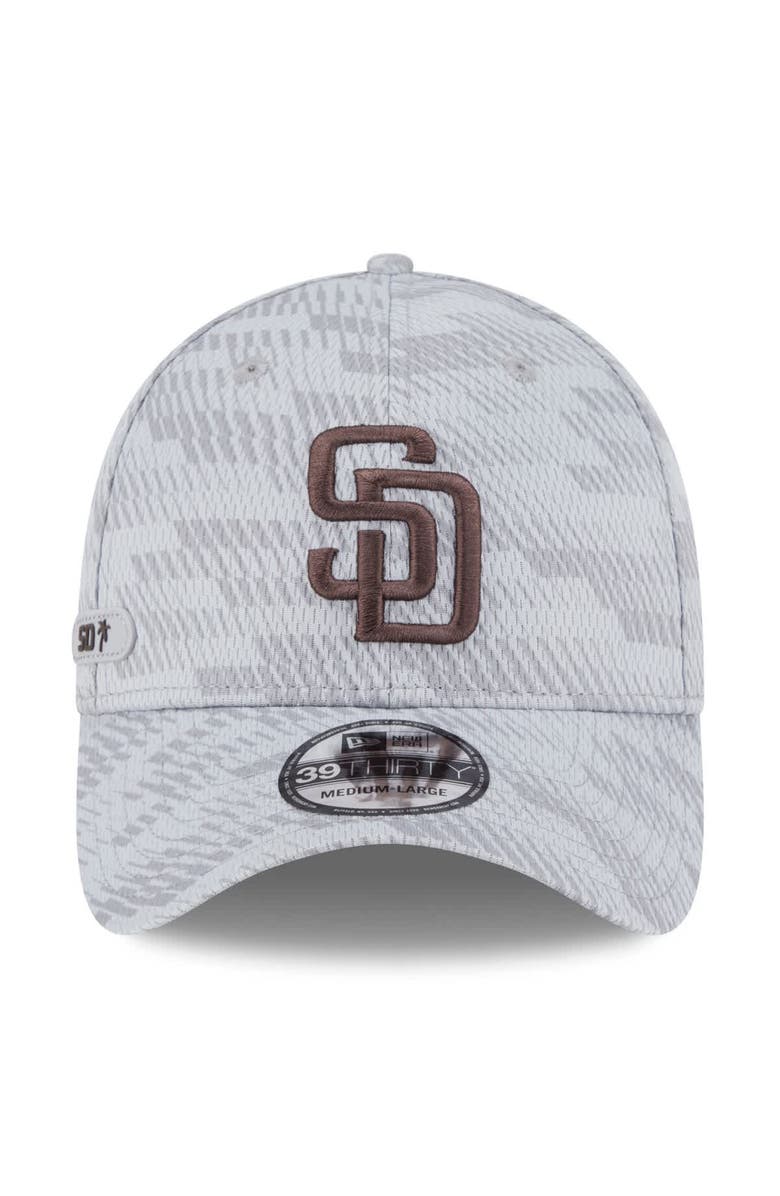 New Era Men's New Era Gray San Diego Padres 2025 MLB Clubhouse 39THIRTY Flex Hat, Alternate, color, Gray