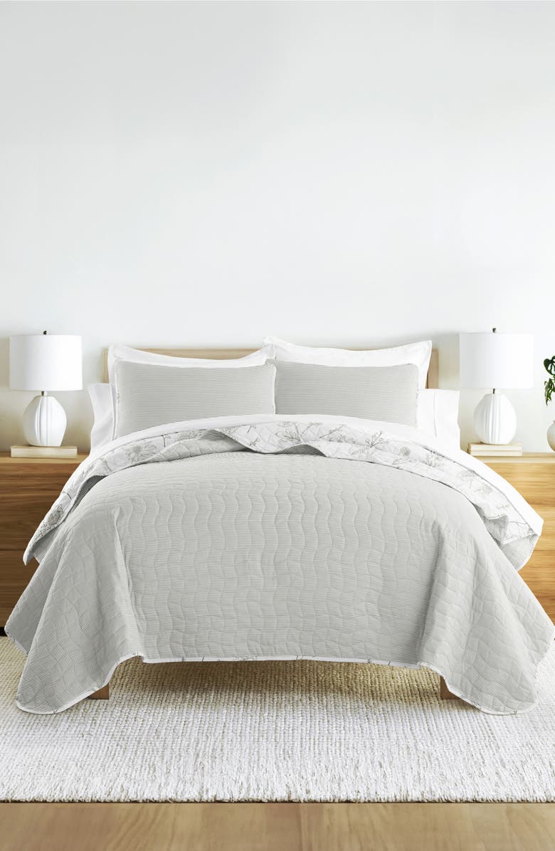 HOMESPUN Pattern Reversible Quilt & Sham Set, Alternate, color, Light Gray