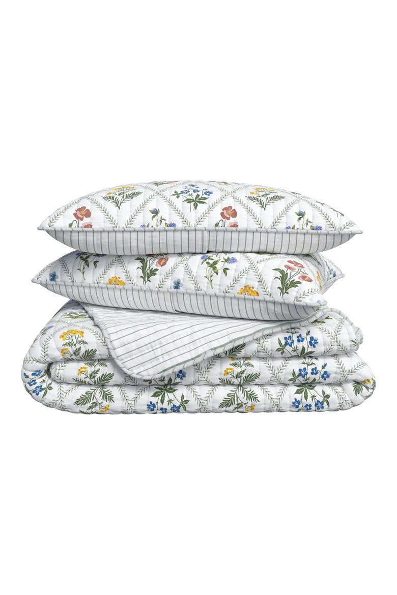 Floral Lattice Scalloped Quilt, Main, color, FLORAL LATTICE