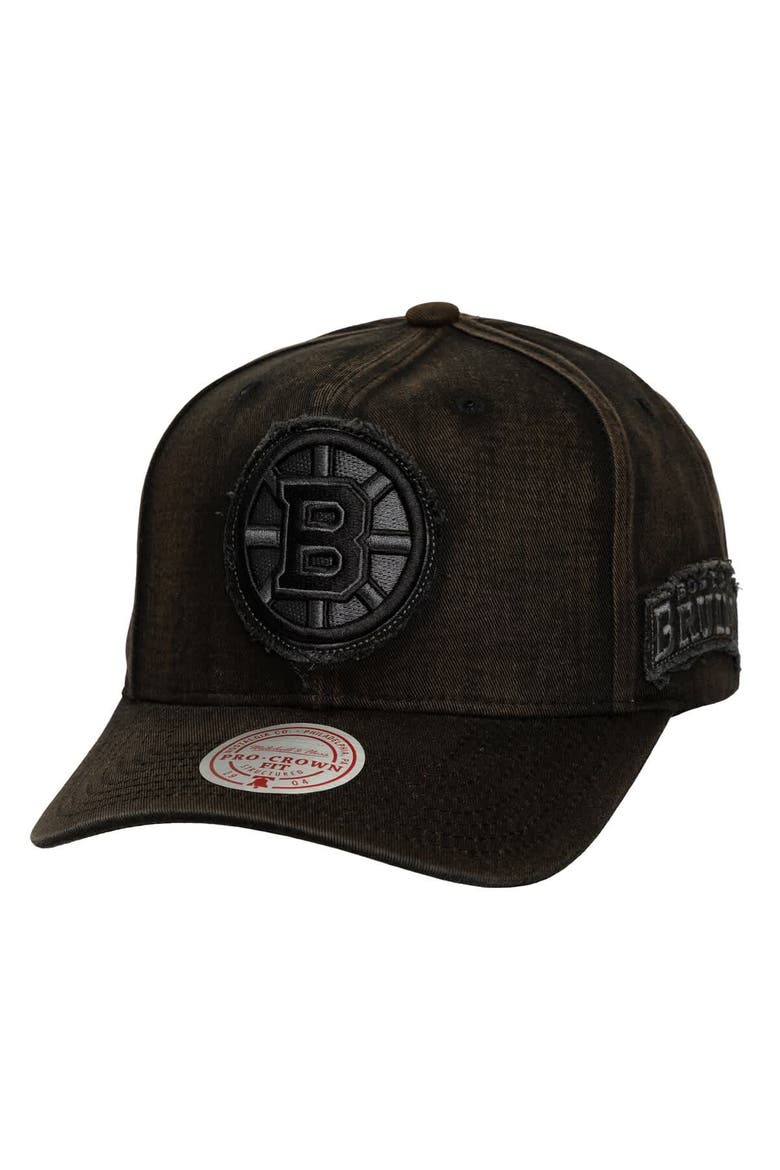 Men's Mitchell & Ness  Black Boston Bruins Downtown Snow Wash Pro-Crown Adjustable Hat, Main, color, Black