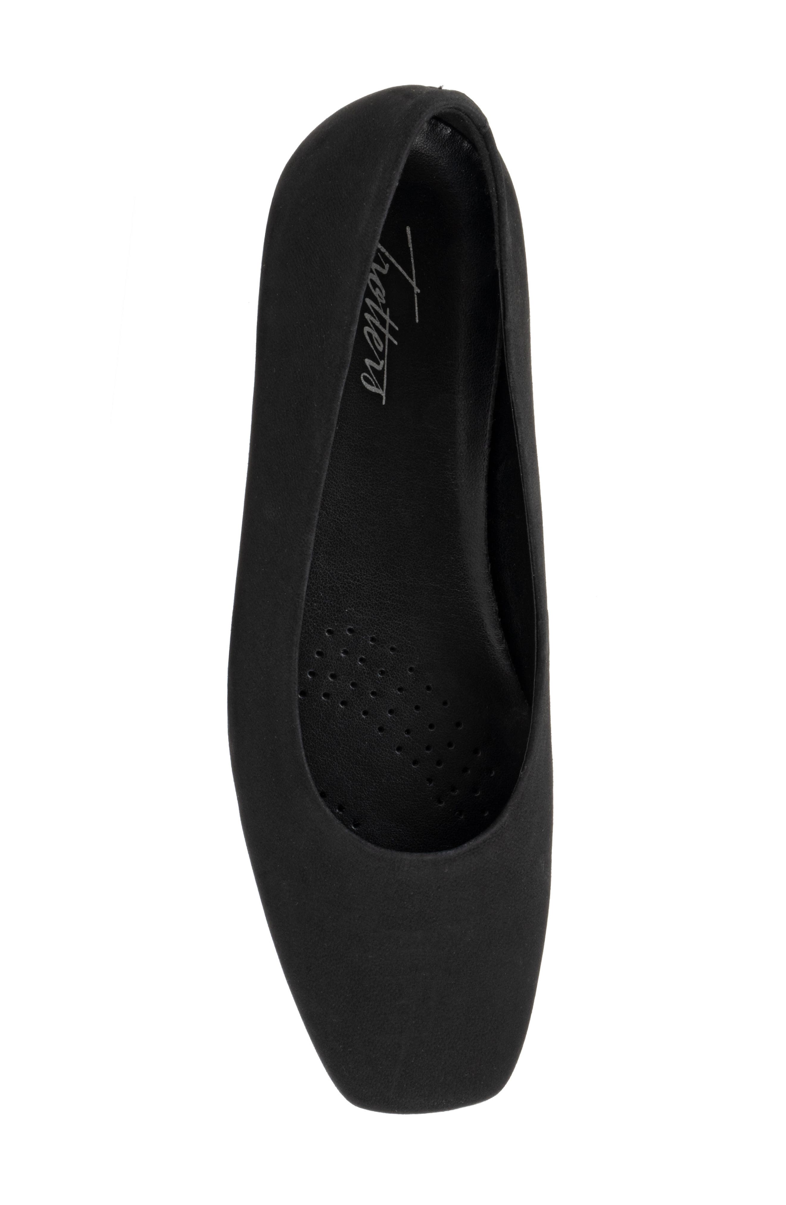 Trotters Honor Flat, Alternate, color, 