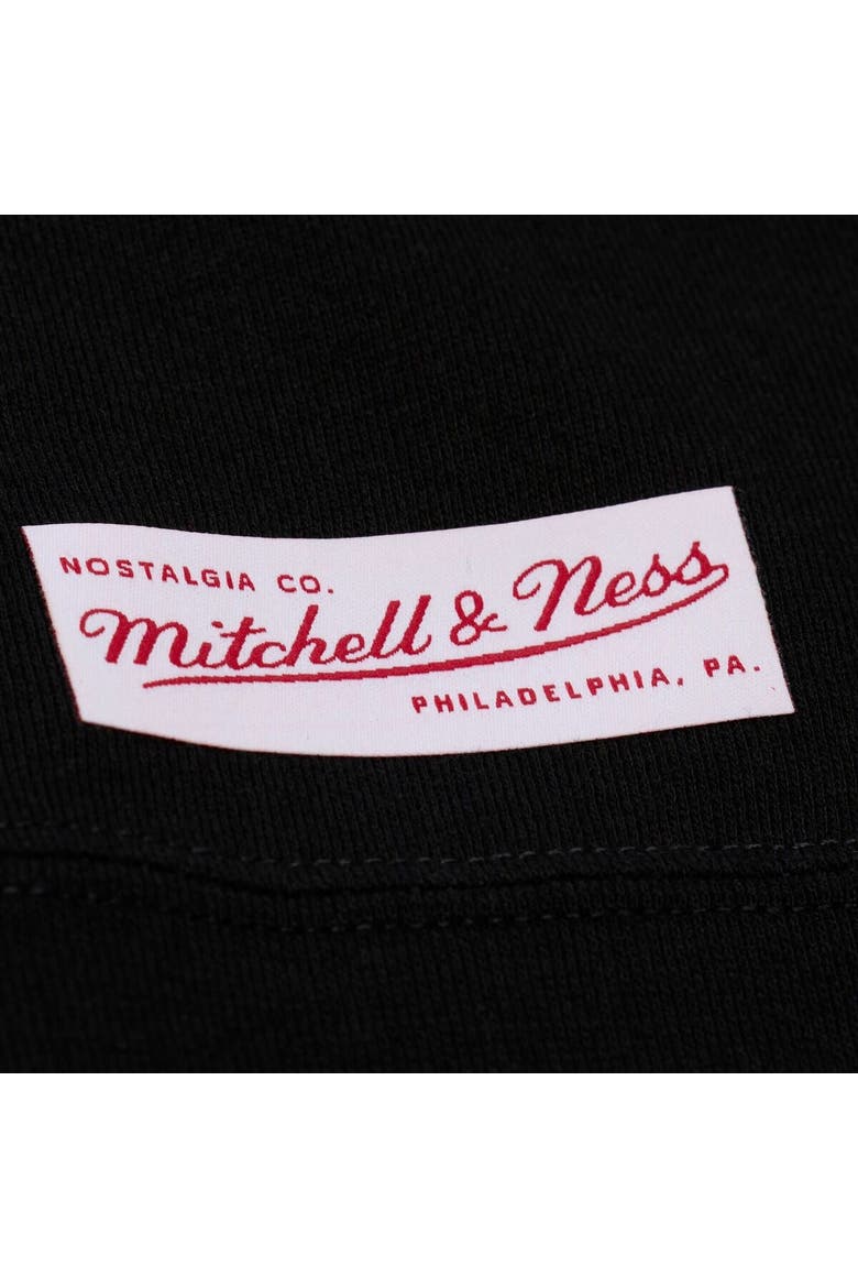 Men's Mitchell & Ness  Black Tennessee Volunteers Half Time Fleece Crewneck Sweatshirt, Alternate, color, Black