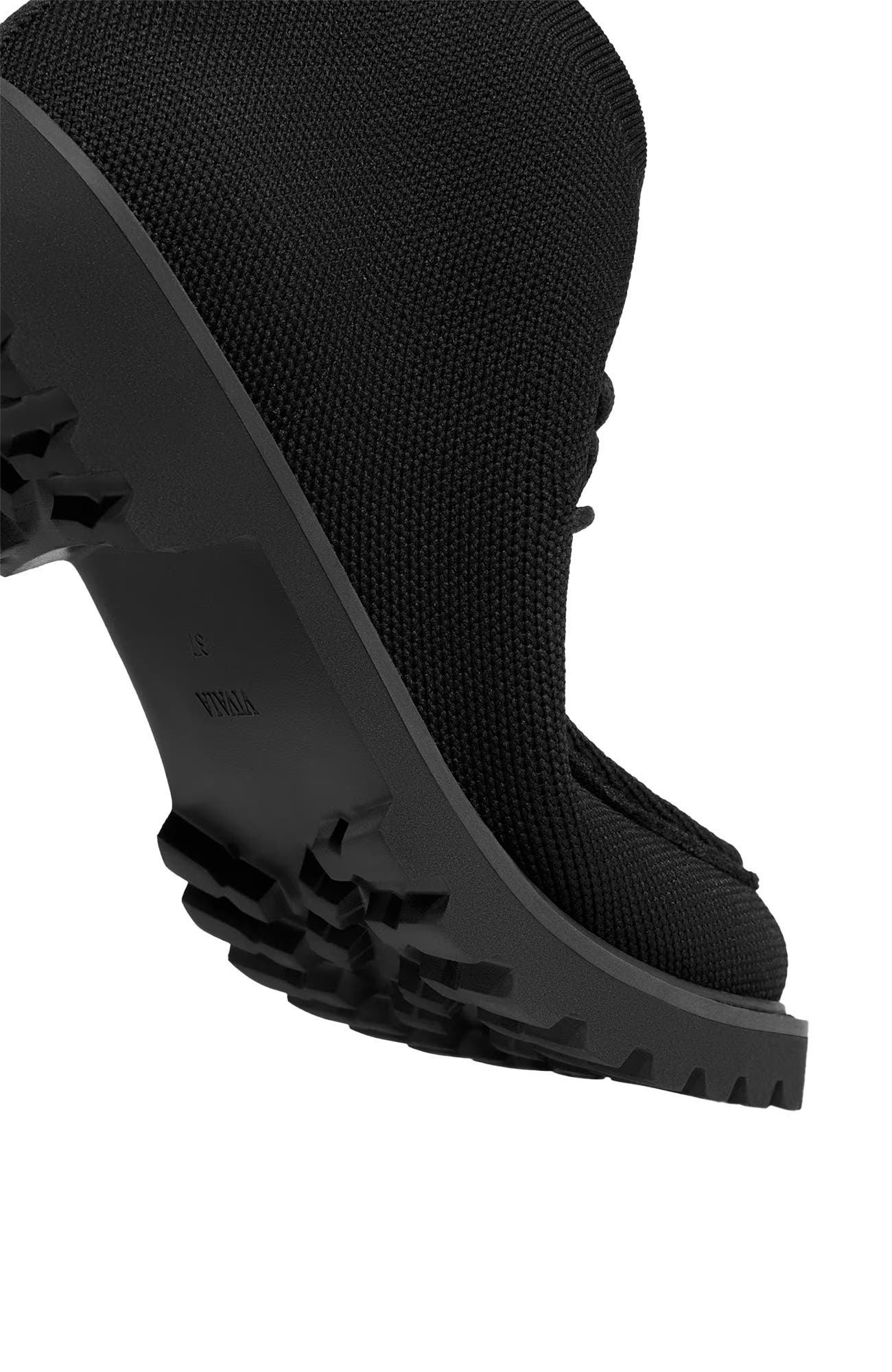 Francis Round-Toe Lug Sole Ankle Boots, Alternate, color, Black