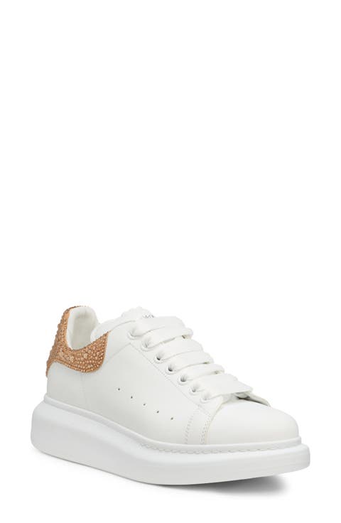 【関税&送料込】Alexander Mcqueen White Leather Jewelled Hob Women's Oversized Sneaker in White | McQueen US