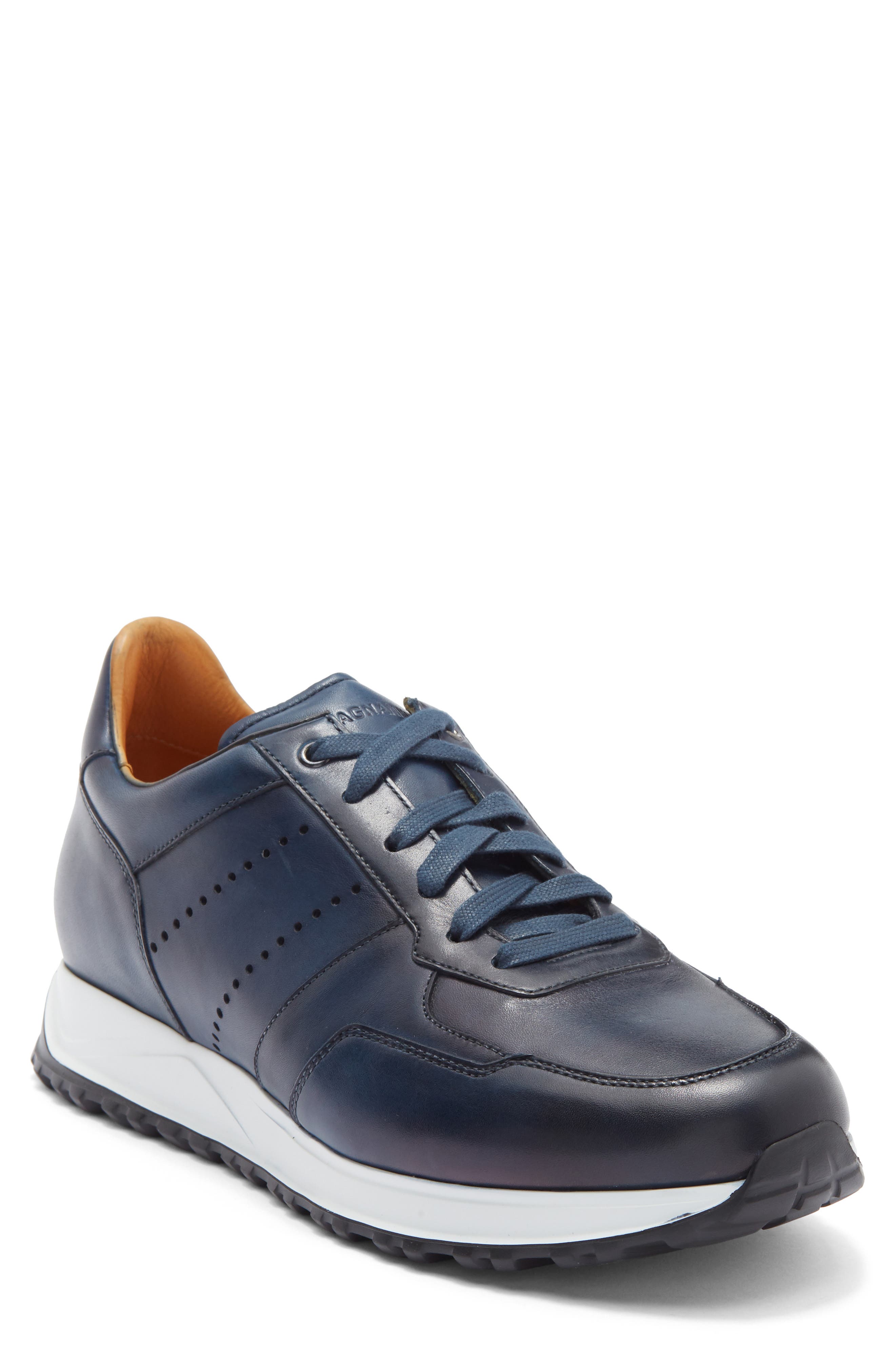 Magnanni Fado Leather Sneaker