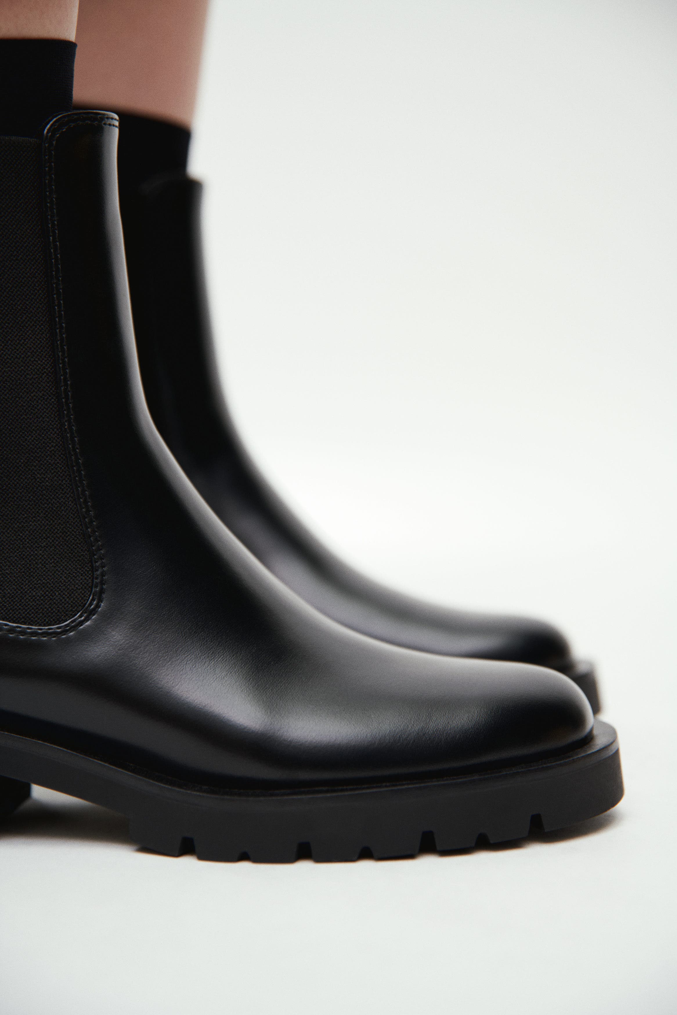 H&M Chelsea Boots, Alternate, color, Black