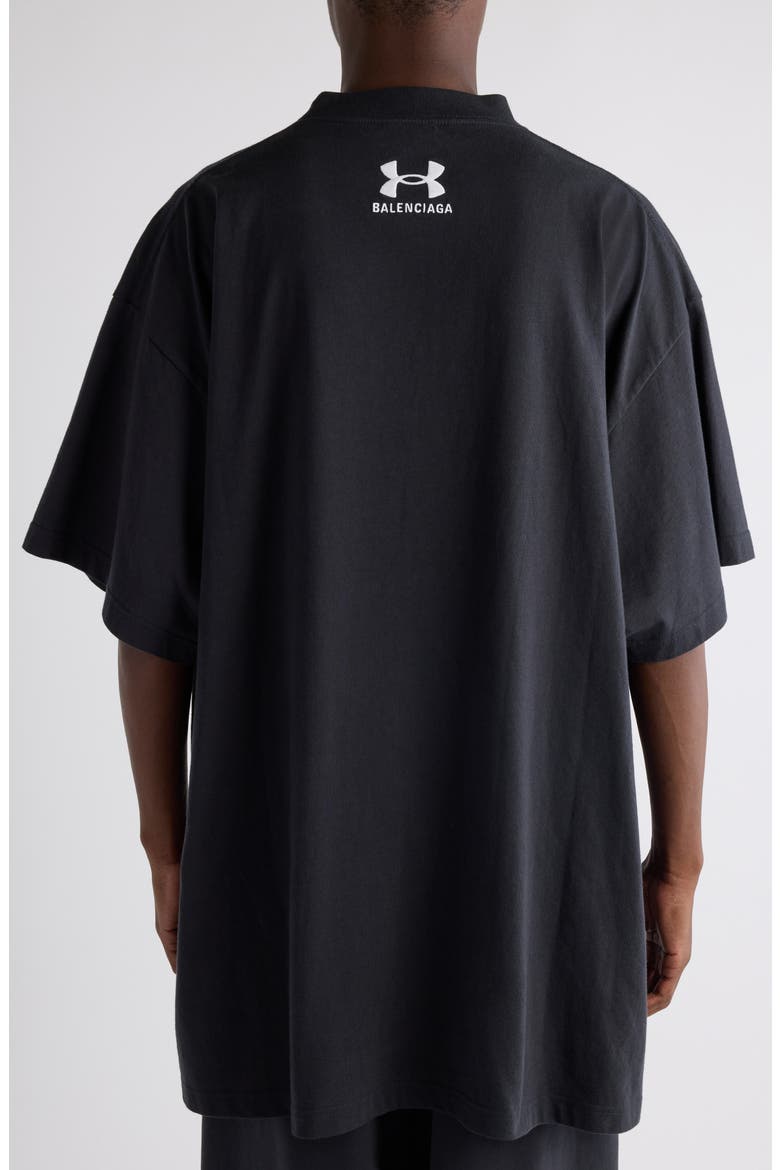 BALENCIAGA アンダーアーマー　コラボTシャツ x Under Armour® Oversize Logo Embroidered T-Shirt (Men) | Nordstrom