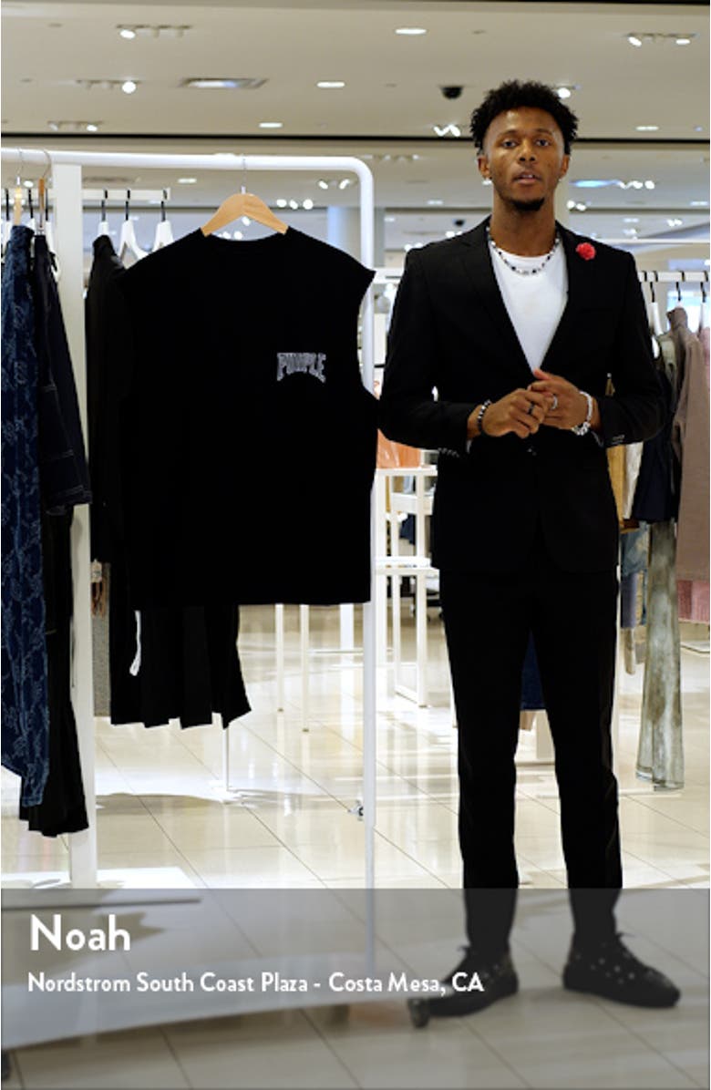 Oversize Sleeveless Graphic T-Shirt, sales video thumbnail