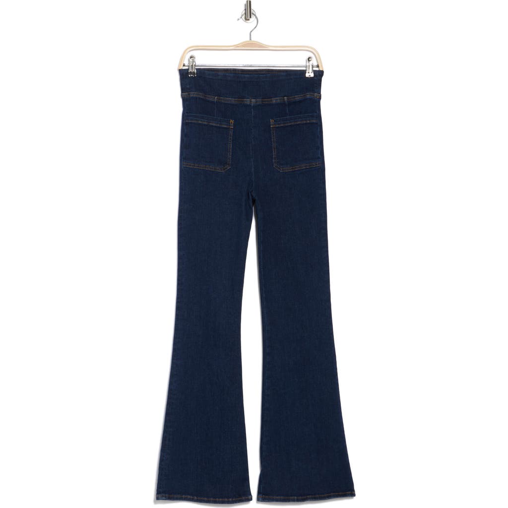 Frame Bardot Jetset Flare Leg Jeans In Keller
