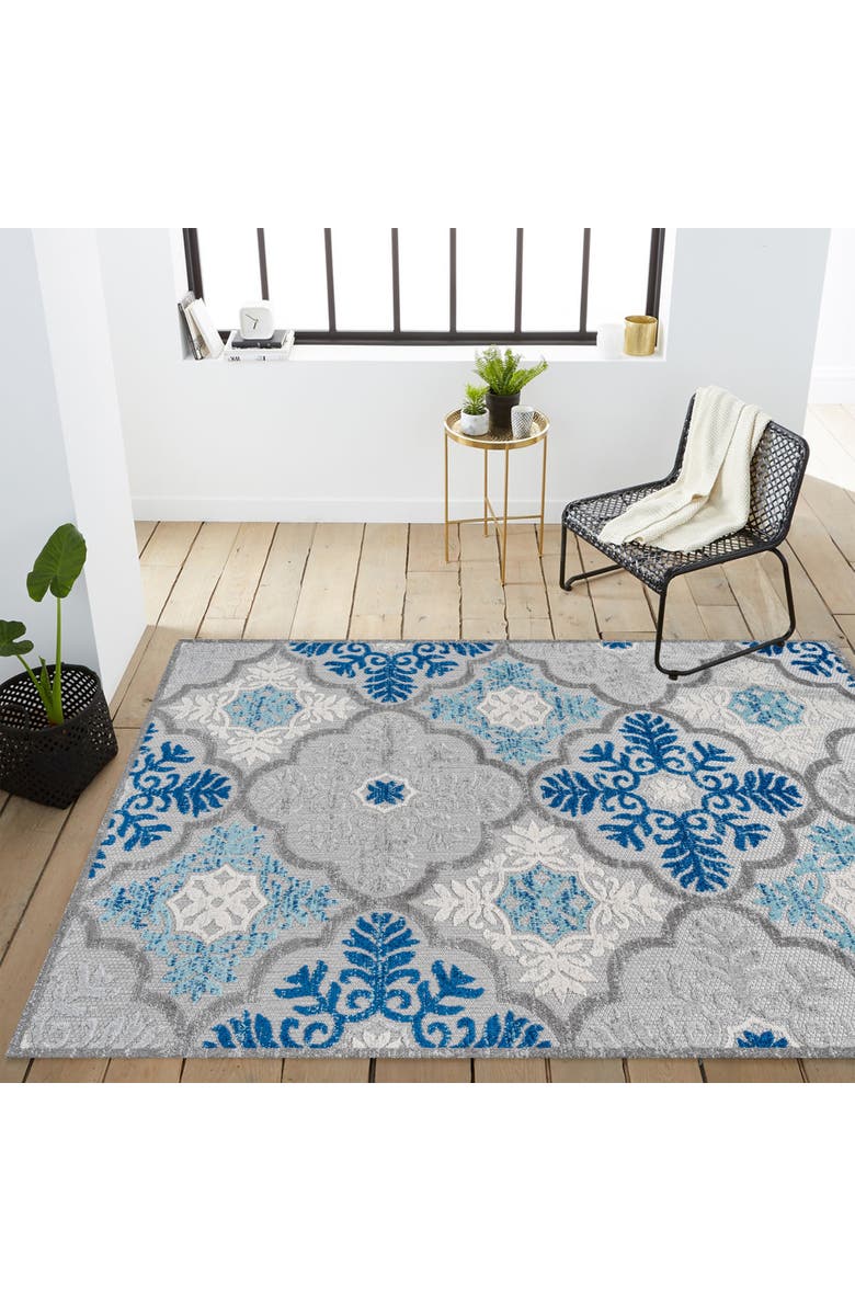 JONATHAN Y Cassis Ornate Ogee Trellis Indoor/Outdoor Area Rug, Alternate, color, Light Gray/Blue