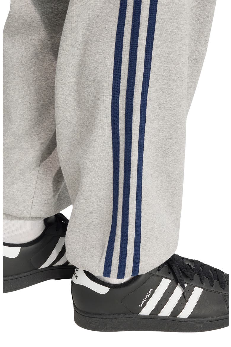 3-Stripes Fleece Joggers, Alternate, color, MEDIUM GREY HEATHER