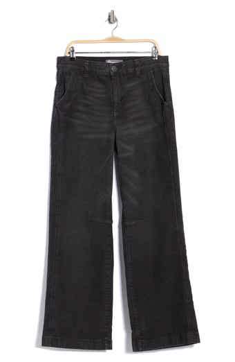 Wide Leg Dart Jeans