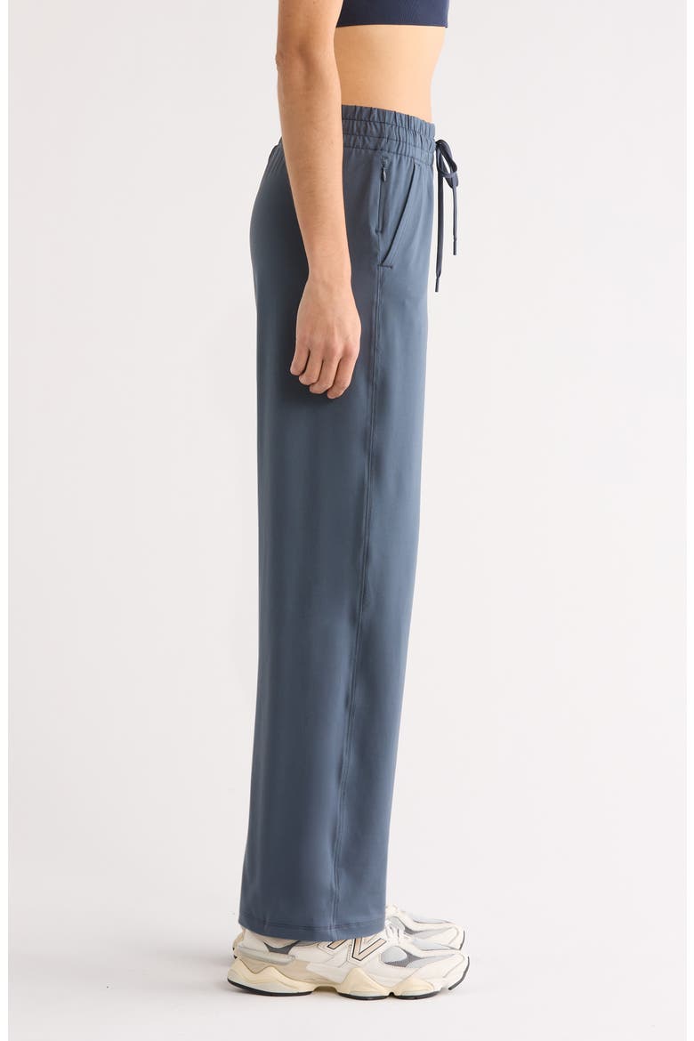 Move In Mid Rise Straight Leg Sweatpants, Alternate, color, NAVY ARMADA