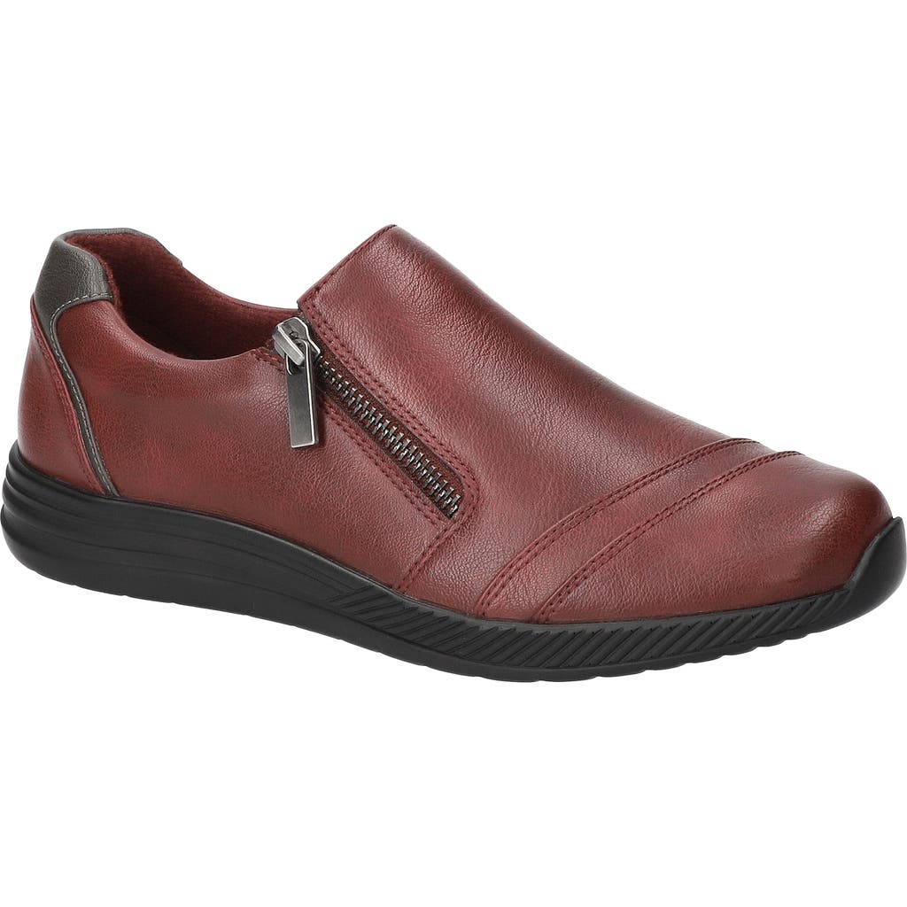 Easy Street Karol Zip Sneaker In Burgundy