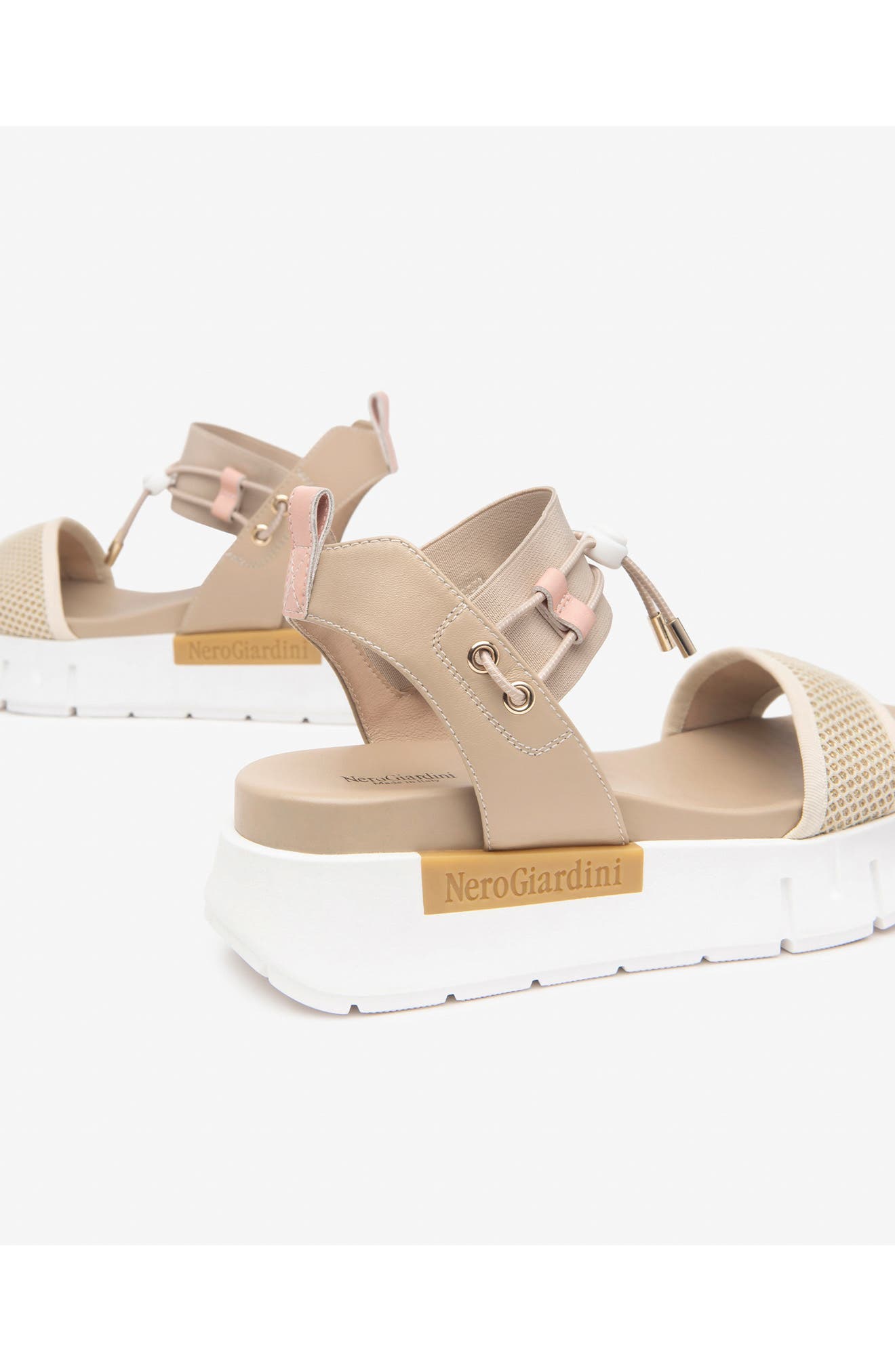 Bungee Flatform Sandal, Alternate, color, LATTE