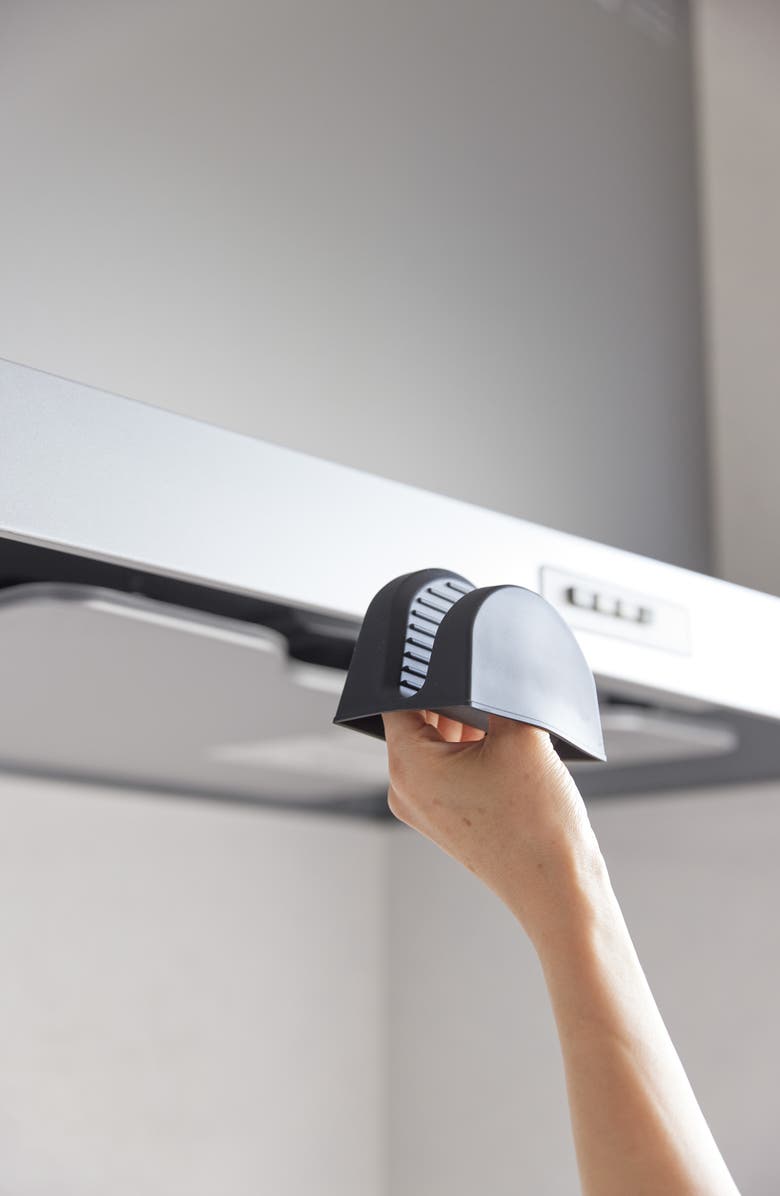 Yamazaki Set of 2 Silicone Magnetic Pot Holders, Alternate, color, Black