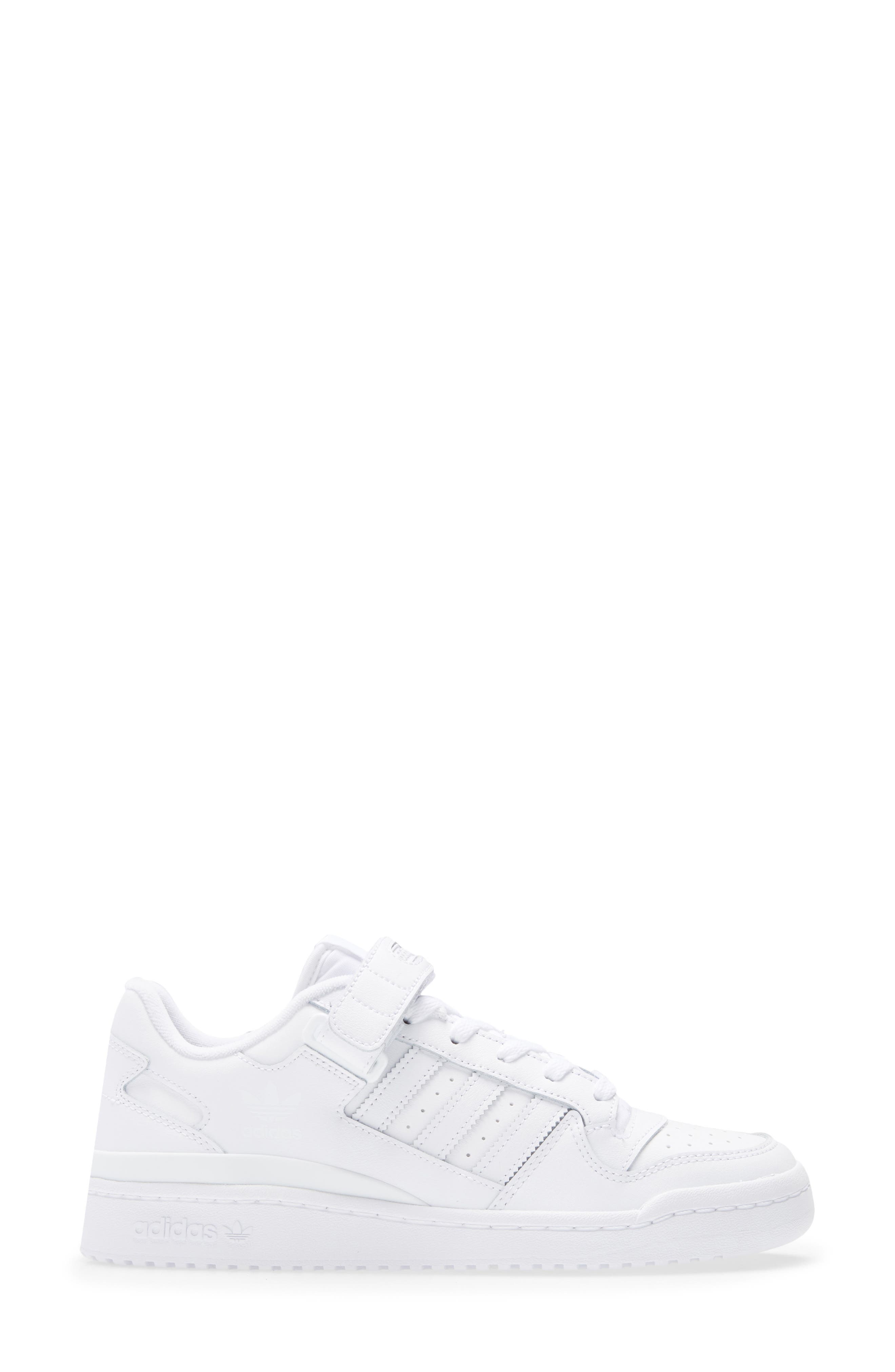 Forum Low Sneaker, Alternate, color, WHITE