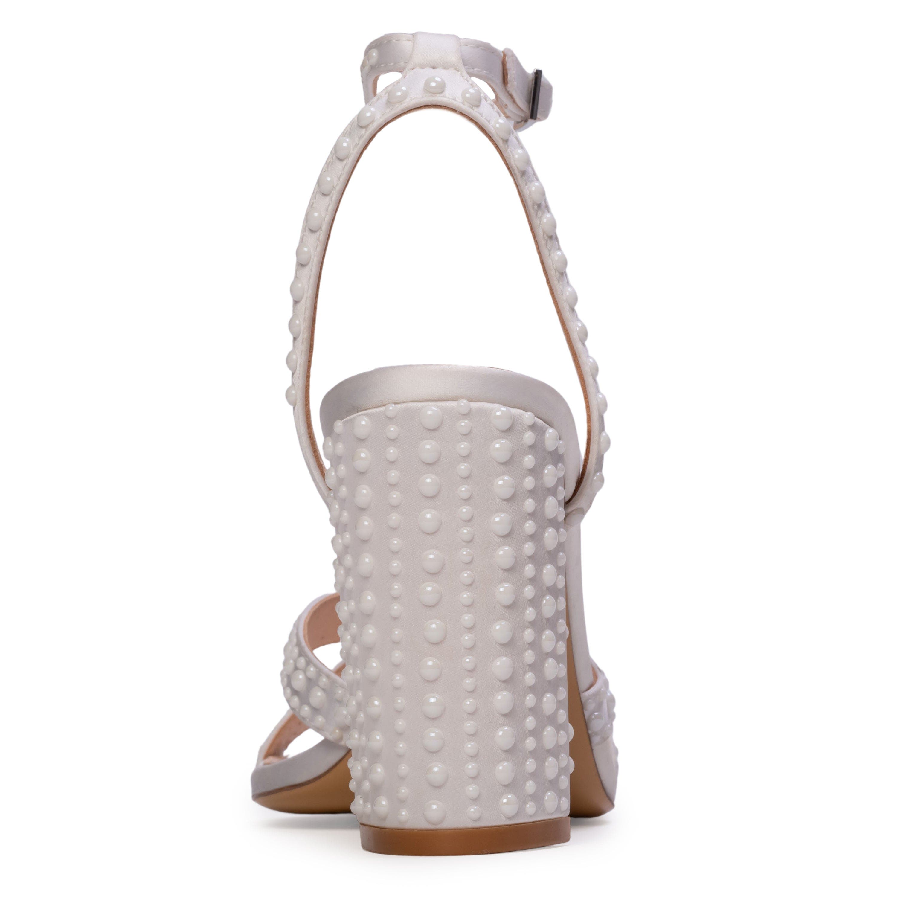Anne Barge Perle Sandal, Alternate, color, White Satin
