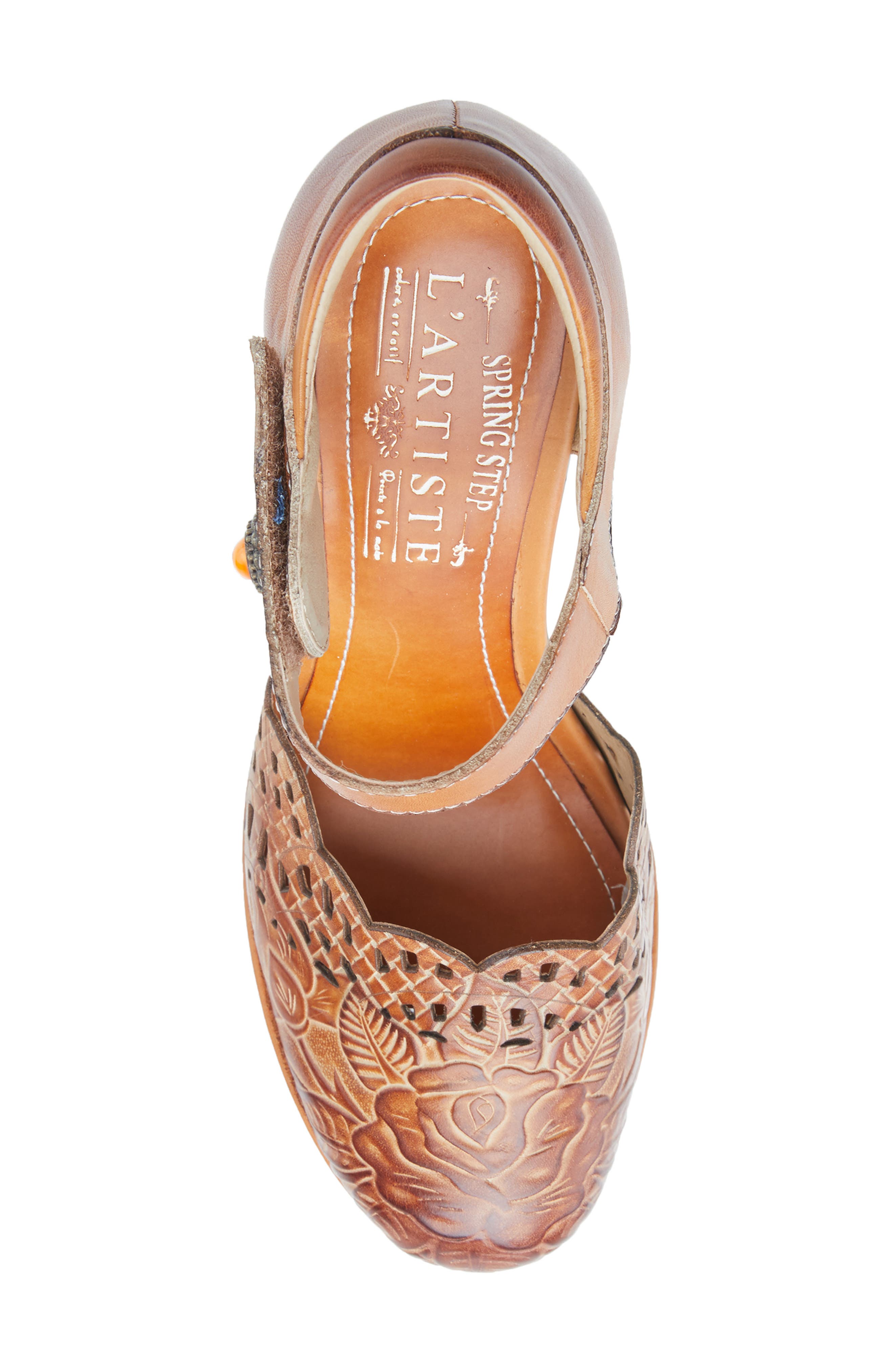 L
Artiste by Spring Step Mary Jane Platform Pump, Alternate, color, 