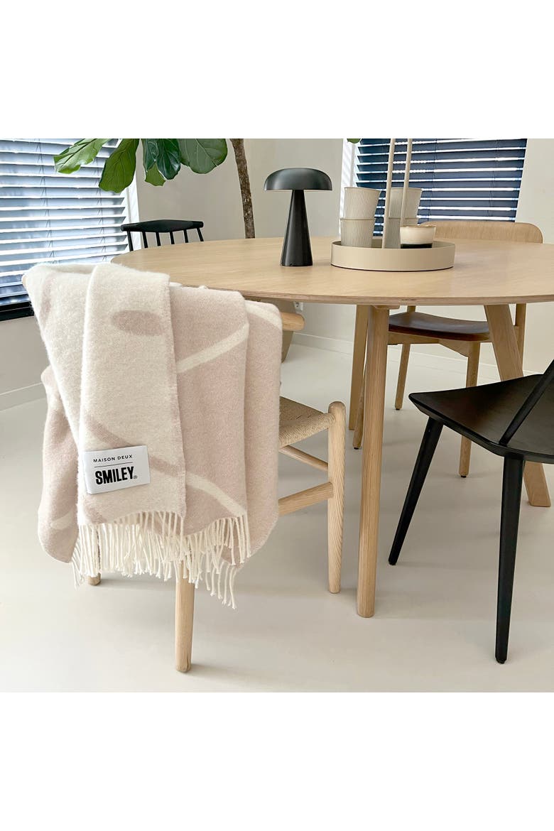 Smiley Blanket, Alternate, color, Open White