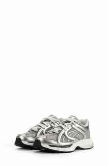 Kids' Skyjet Titan Sneaker