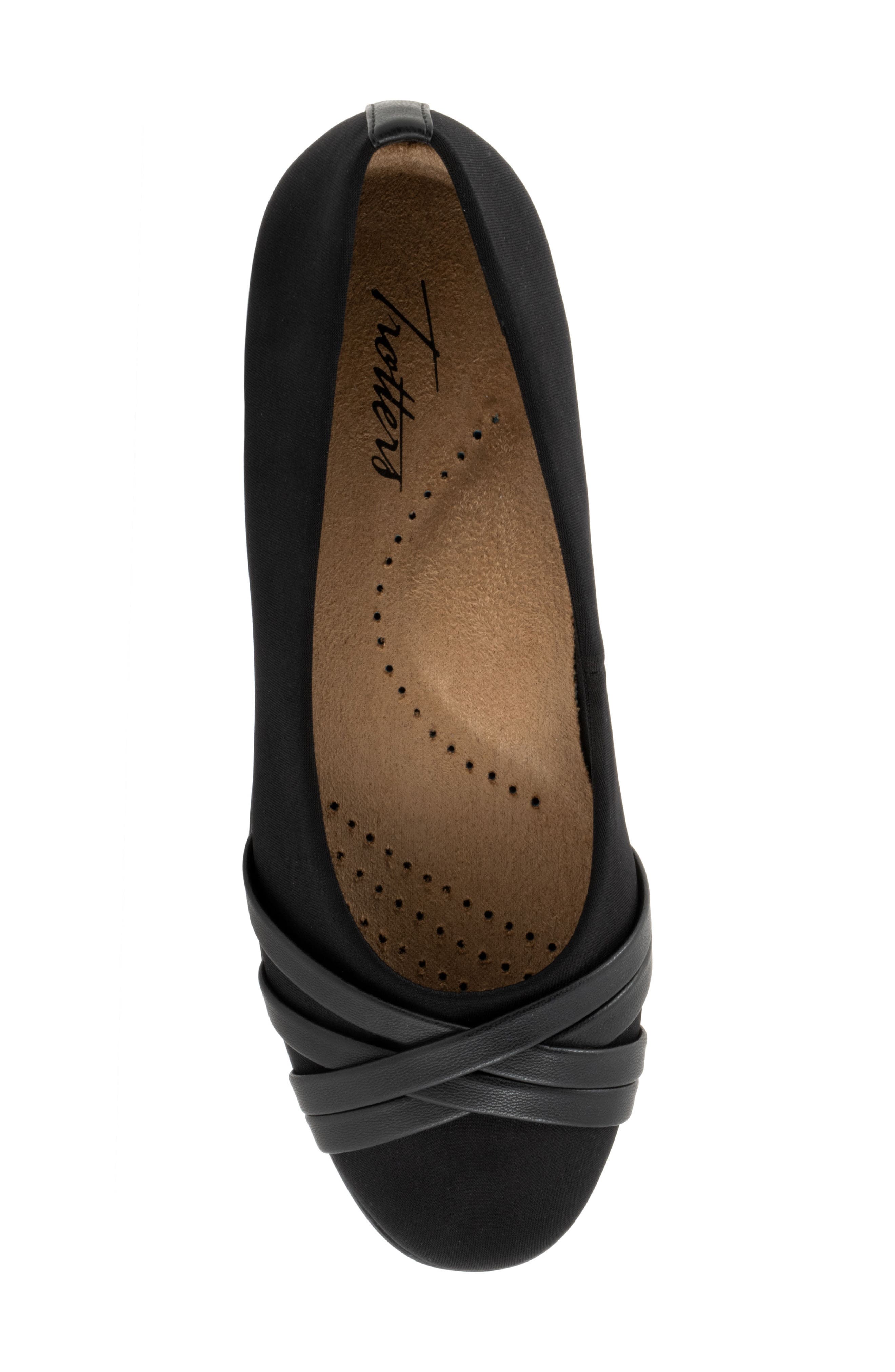 Trotters Daphne Flat, Alternate, color, Black Micro