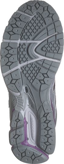 860v2 Running Shoe