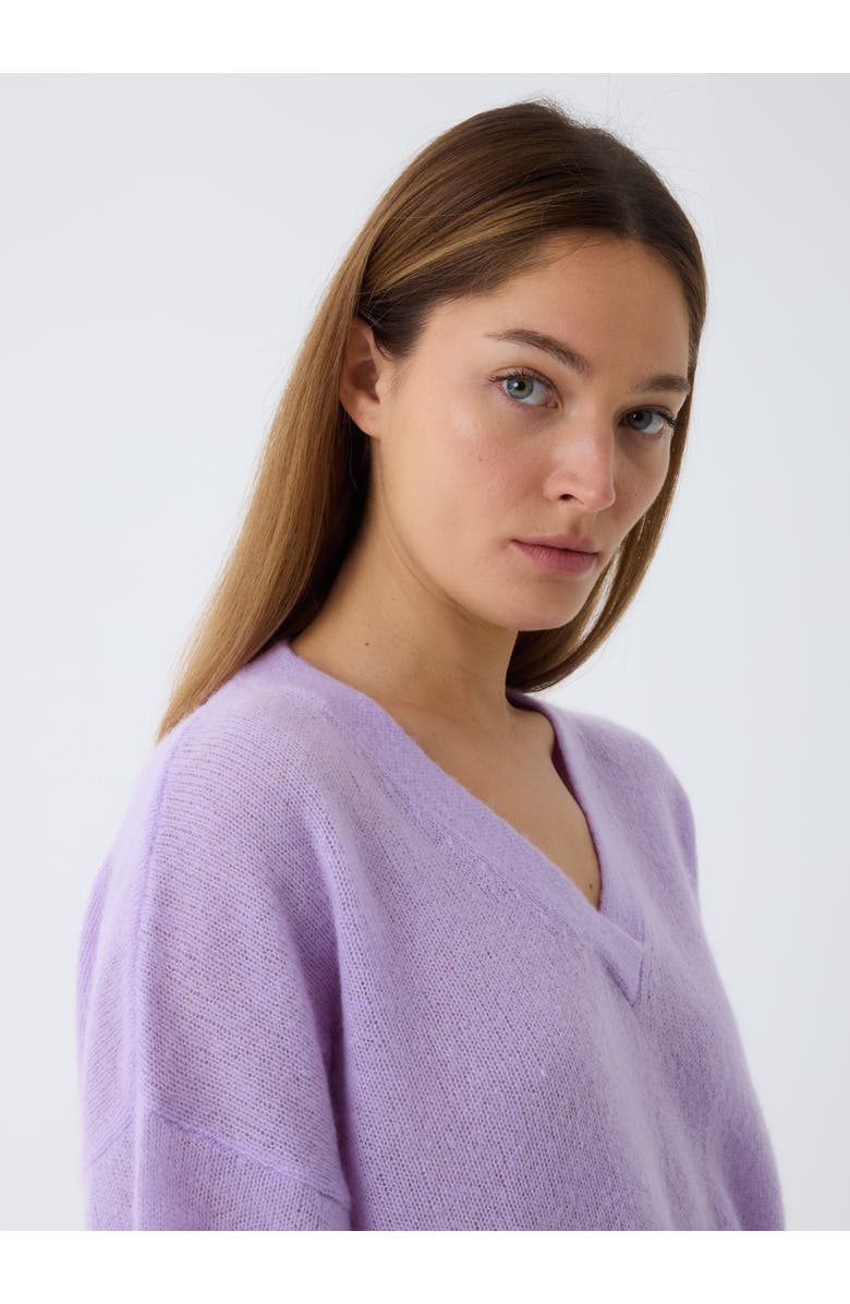 Majestic Filatures Cashmere Silk 3/4 Sleeve V-Neck, Alternate, color, Lavande