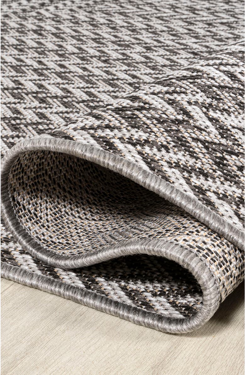 JONATHAN Y Chevron Modern Concentric Squares Indoor/Outdoor Area Rug, Alternate, color, Black/Light Gray