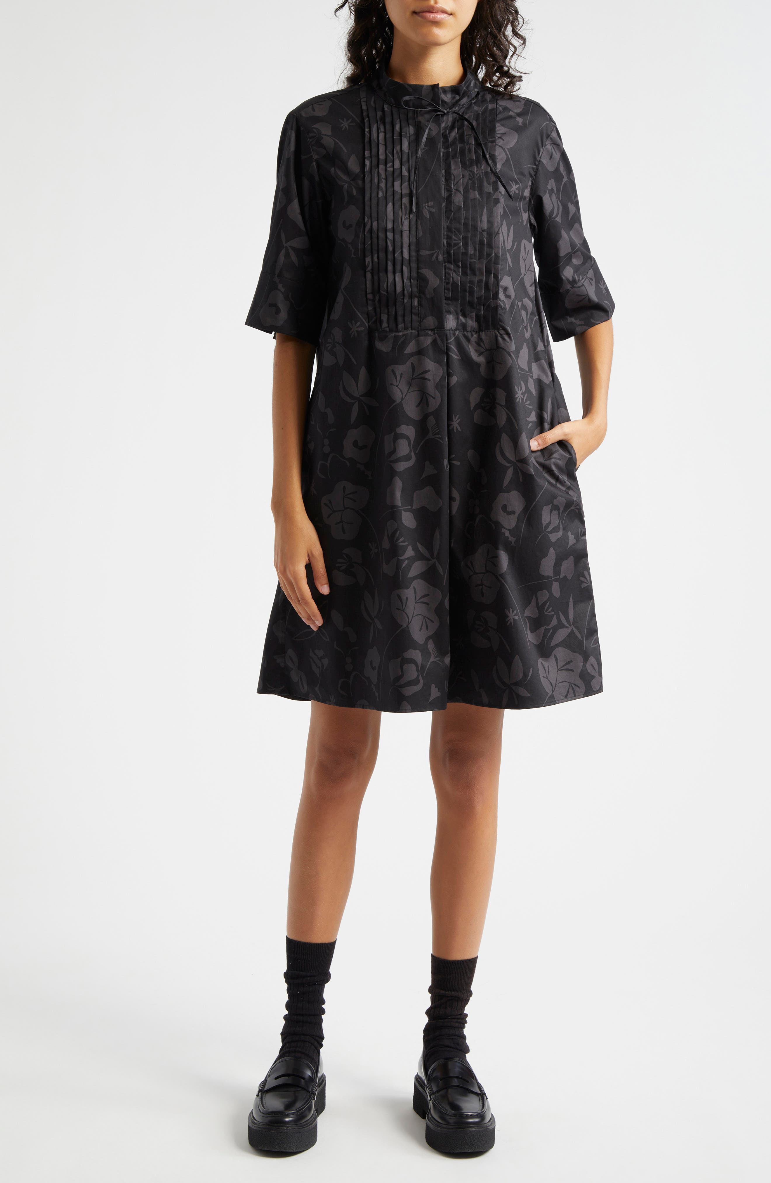 Marimekko Helmat Nokturno Poplin Button Front Dress in Black Dark Grey 