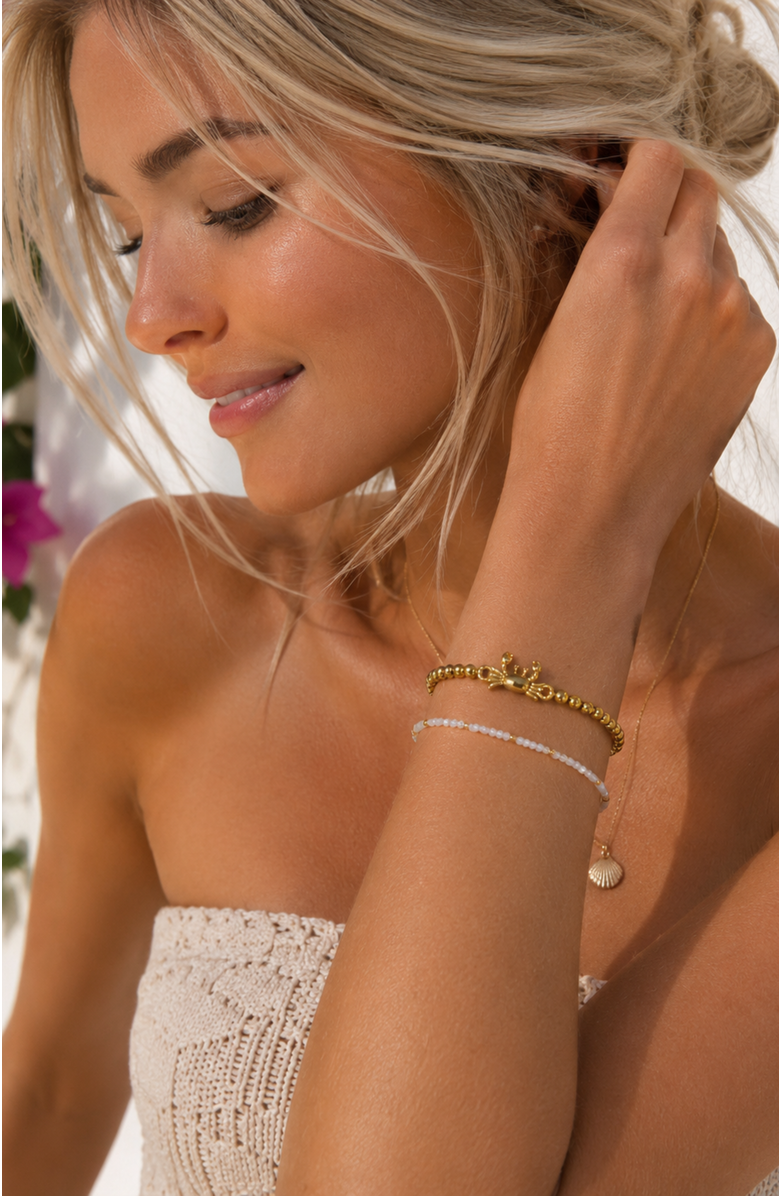DLORIA Golden Crab Beaded Bracelet, Alternate, color, Gold