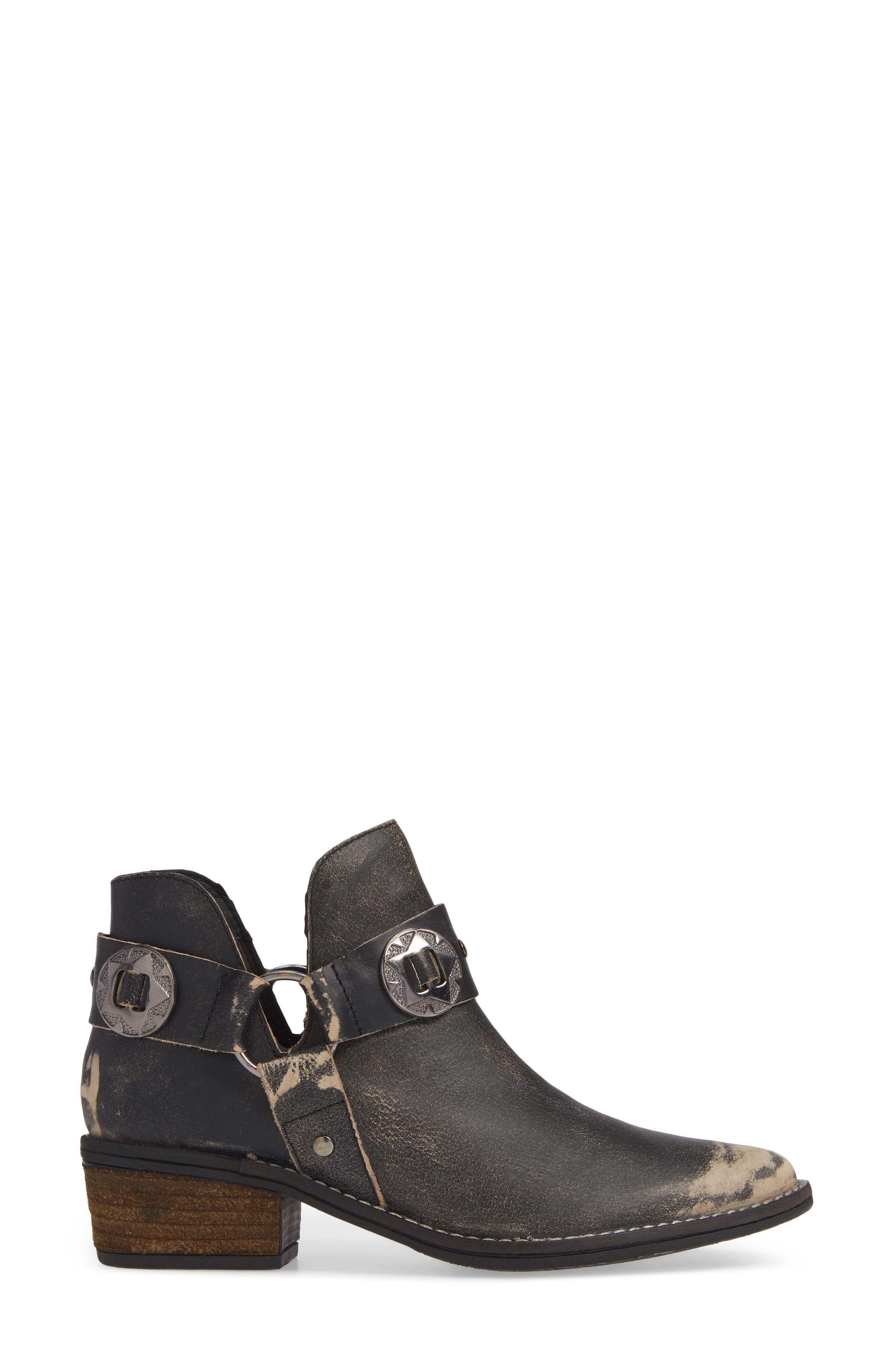 Austin Bootie, Alternate, color, BLACK LEATHER