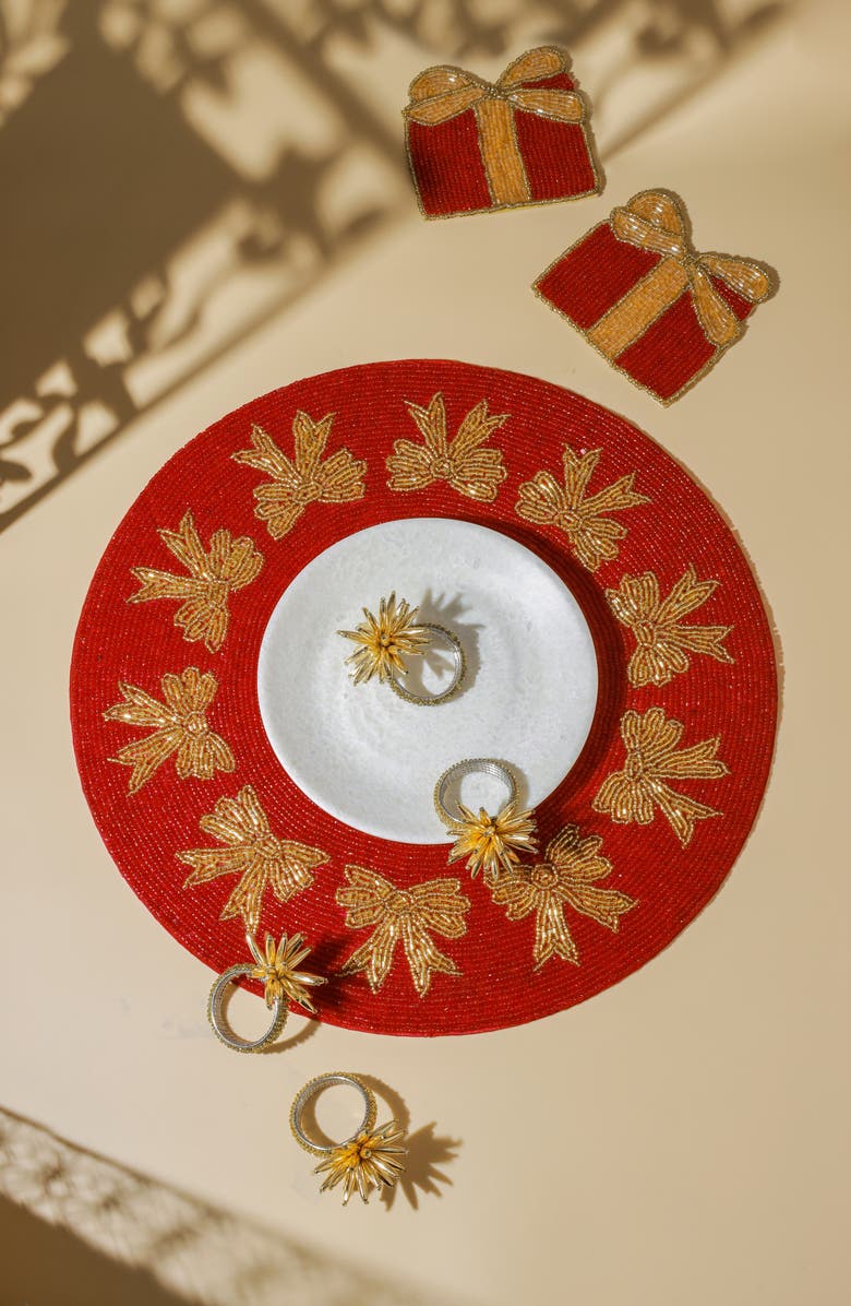 Tiramisu Holiday Bow Beaded Placemat, Alternate, color, Red/ Gold