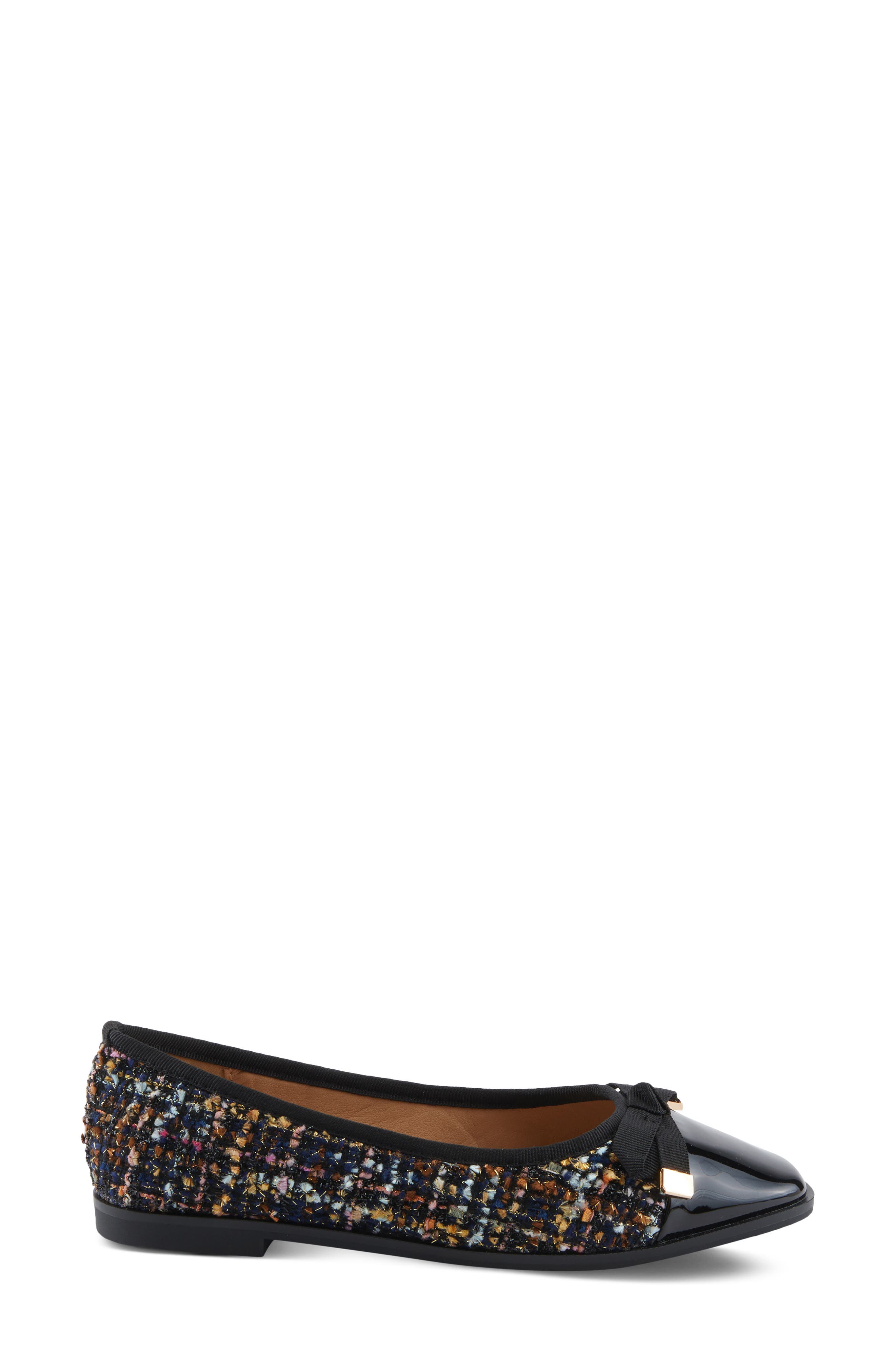 Ainosa Bow Flat, Alternate, color, BLACK MULTI