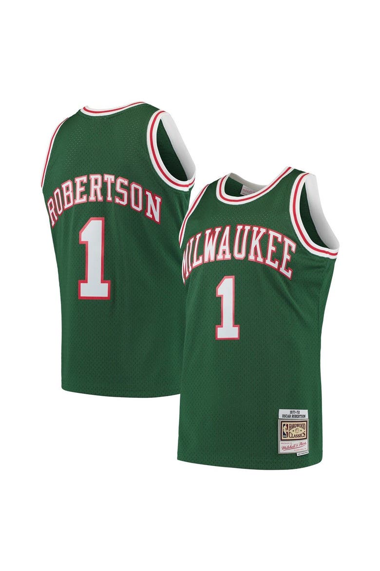 Men's Mitchell & Ness Oscar Robertson Green Milwaukee Bucks 1971/72 Hardwood Classics Swingman Jersey, Main, color, Green