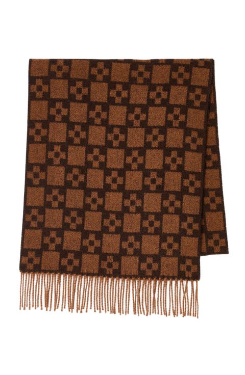Wool scarf