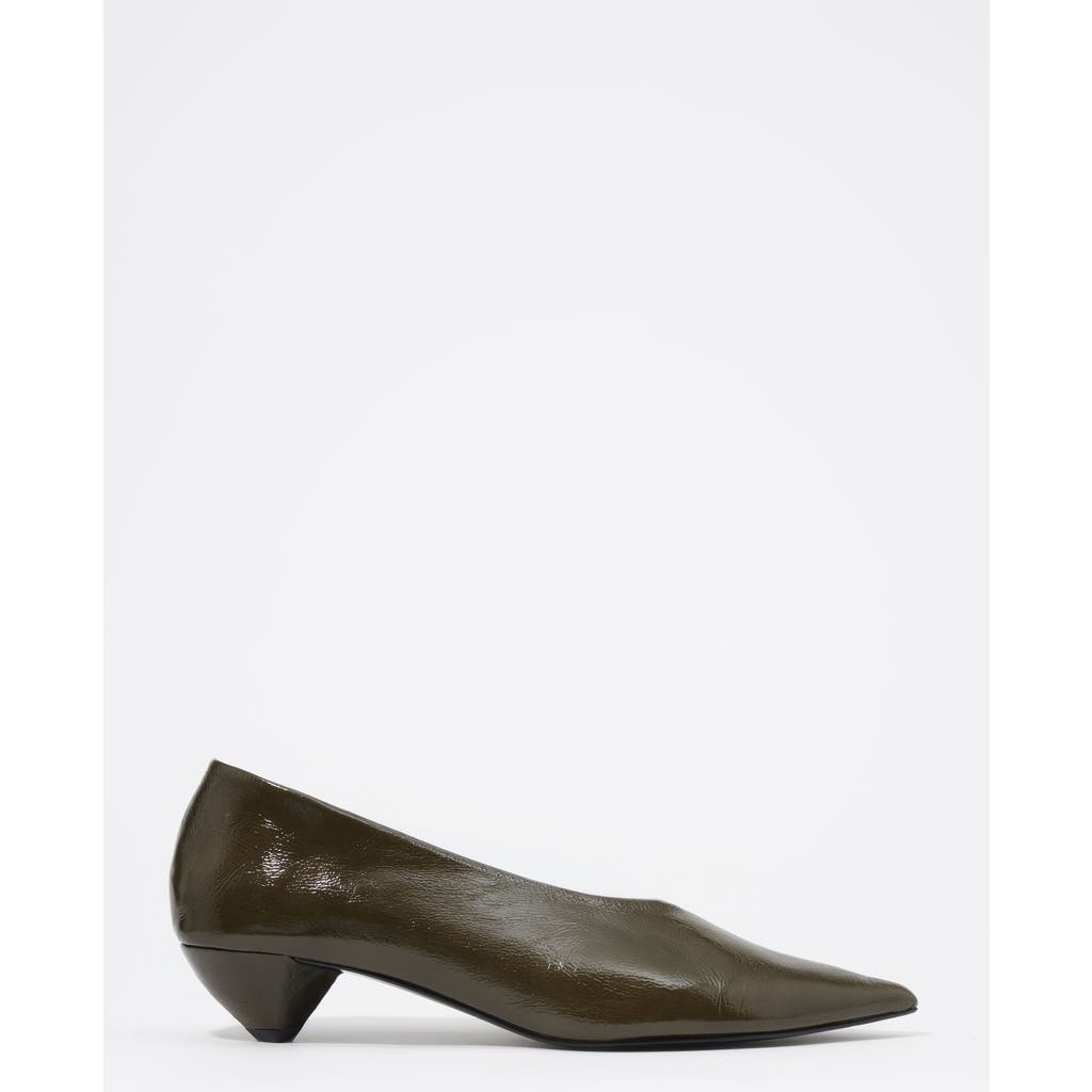Bimba Y Lola Leather Low Heel Court Shoe In Brown