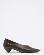 Bimba y Lola Leather low heel court shoe