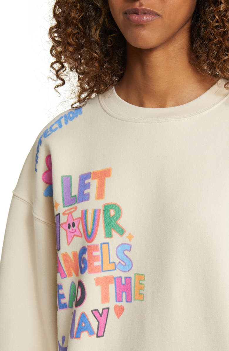THE MAYFAIR GROUP Angels All Around You Graphic Sweatshirt, Alternate, color, 