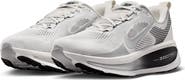 Nike Vomero 18 Running Shoe
