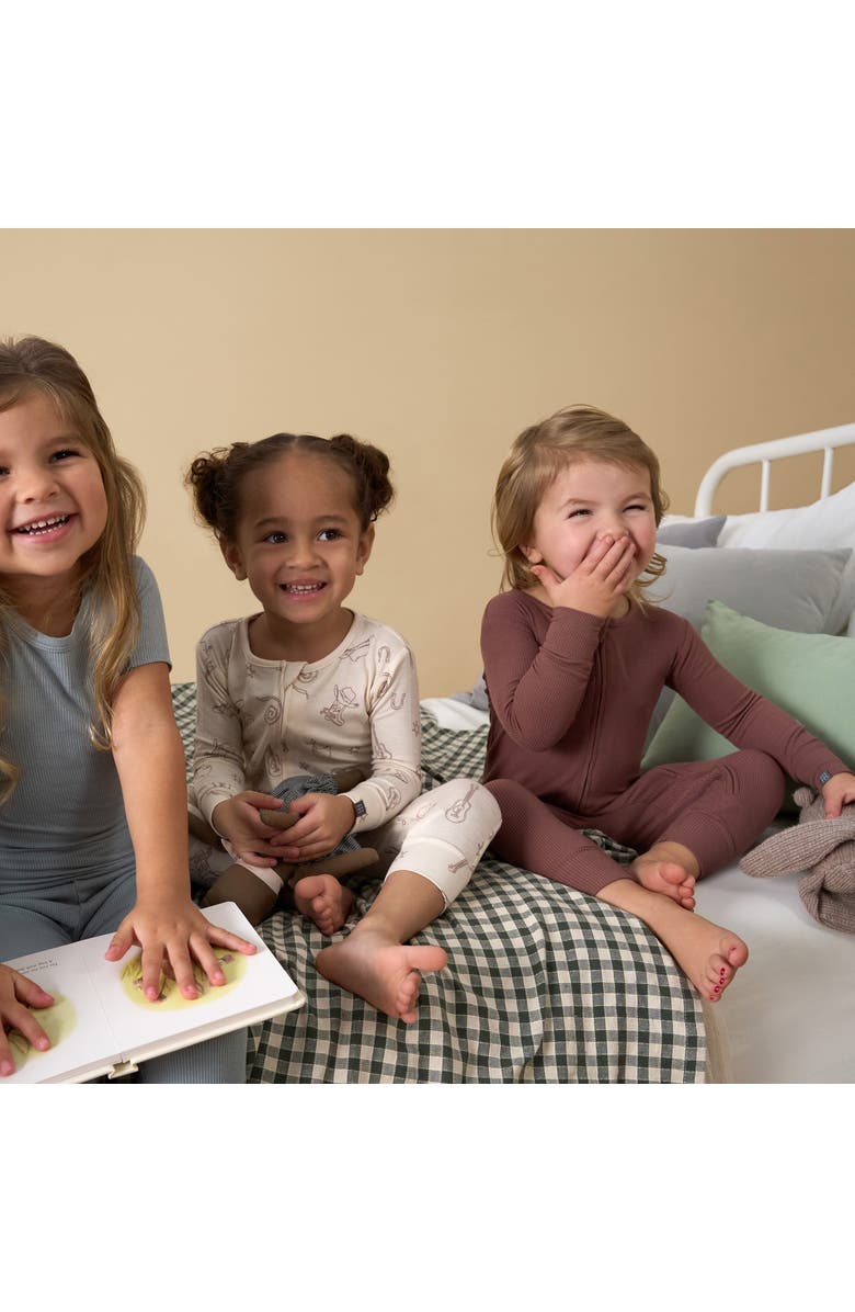 Modern Moments<sup>™</sup> by Gerber 2-Pack Boy's Tight Fitting Footless Pajamas, Alternate, color, Beige Cowboy