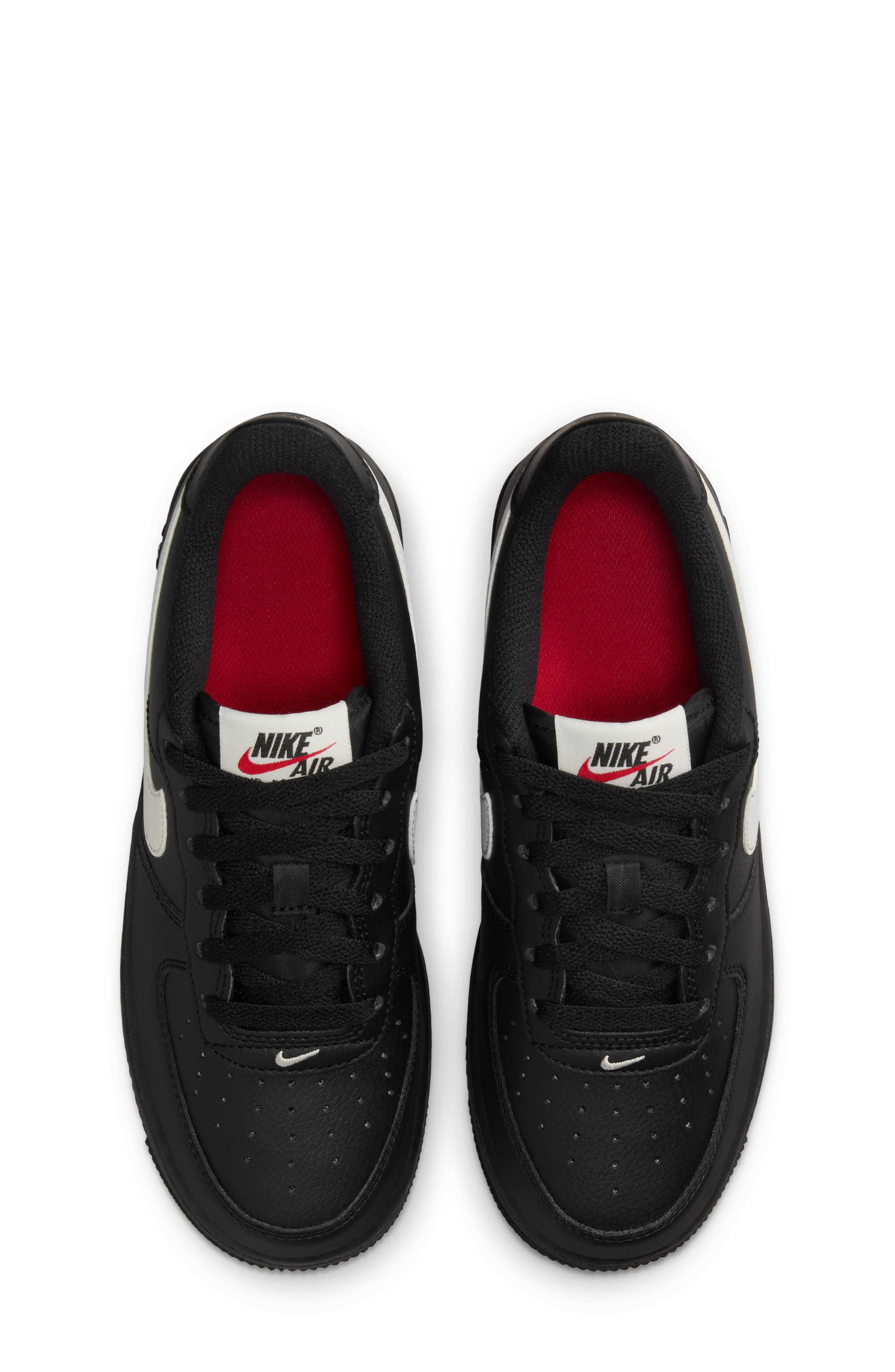 Nike Air Force 1 Basketball Sneaker, Alternate, color, 