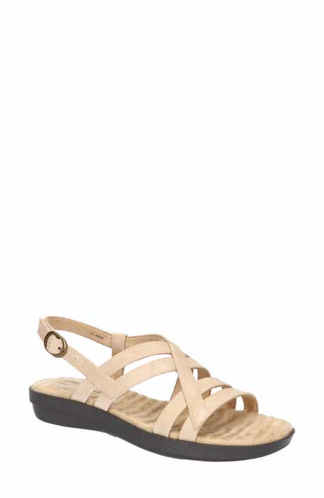 Lobo Wedge Sandal