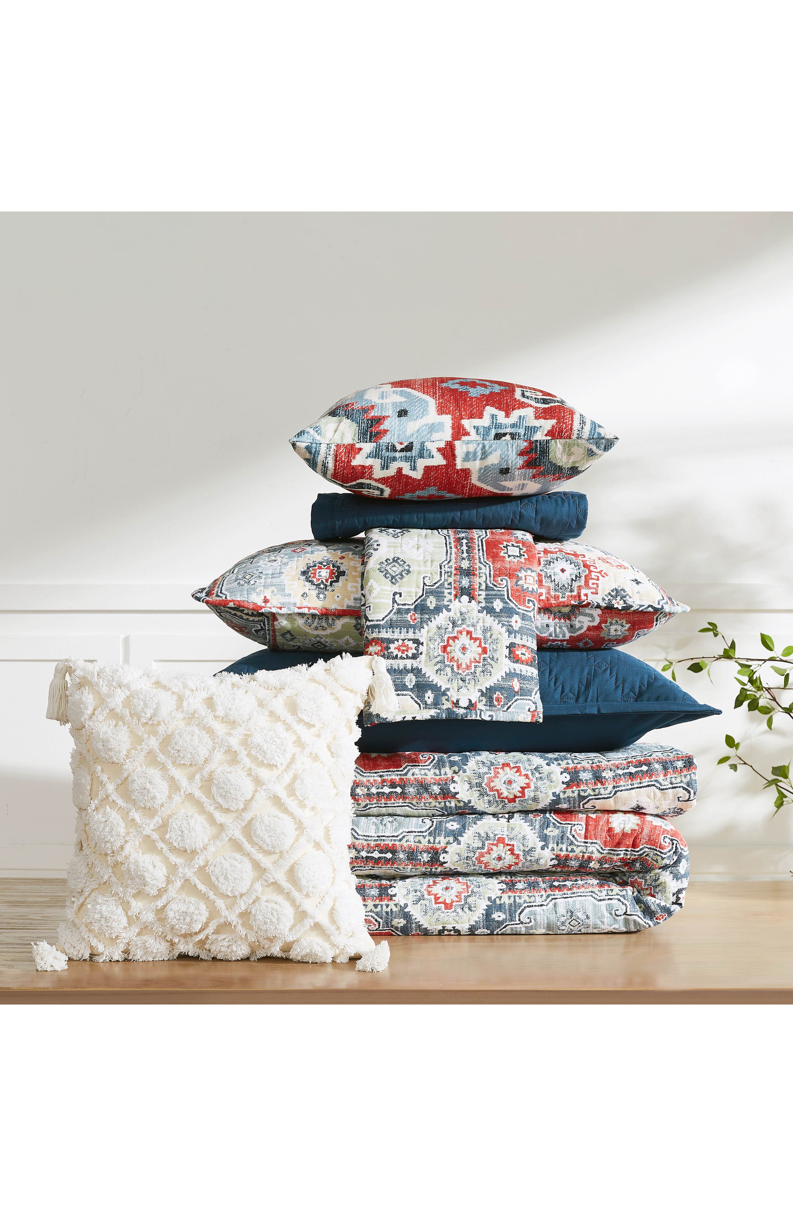 Kilim 7-Piece Oversized Quilt Bedding Set
