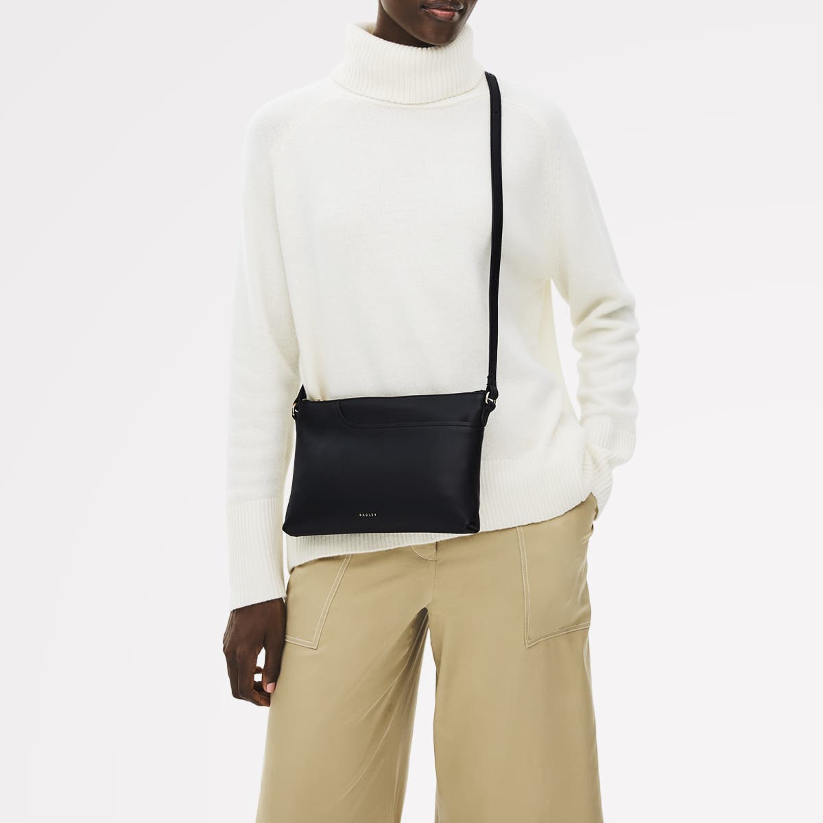 Radley Pockets Medium Ziptop Crossbody Bag, Alternate, color, Black