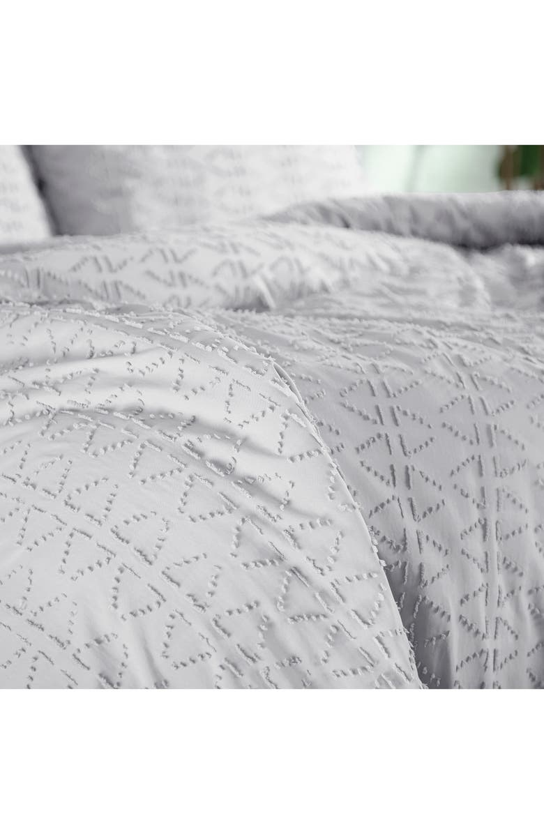 SOUTHSHORE FINE LINENS Bali Clipped Jacquard Duvet Cover, Alternate, color, Light Grey