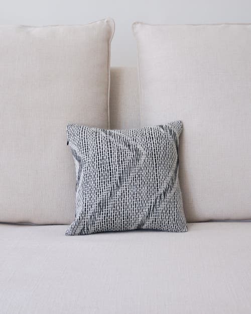 Voz Zig-zag Wave Small Decorative Pillow In Series 4