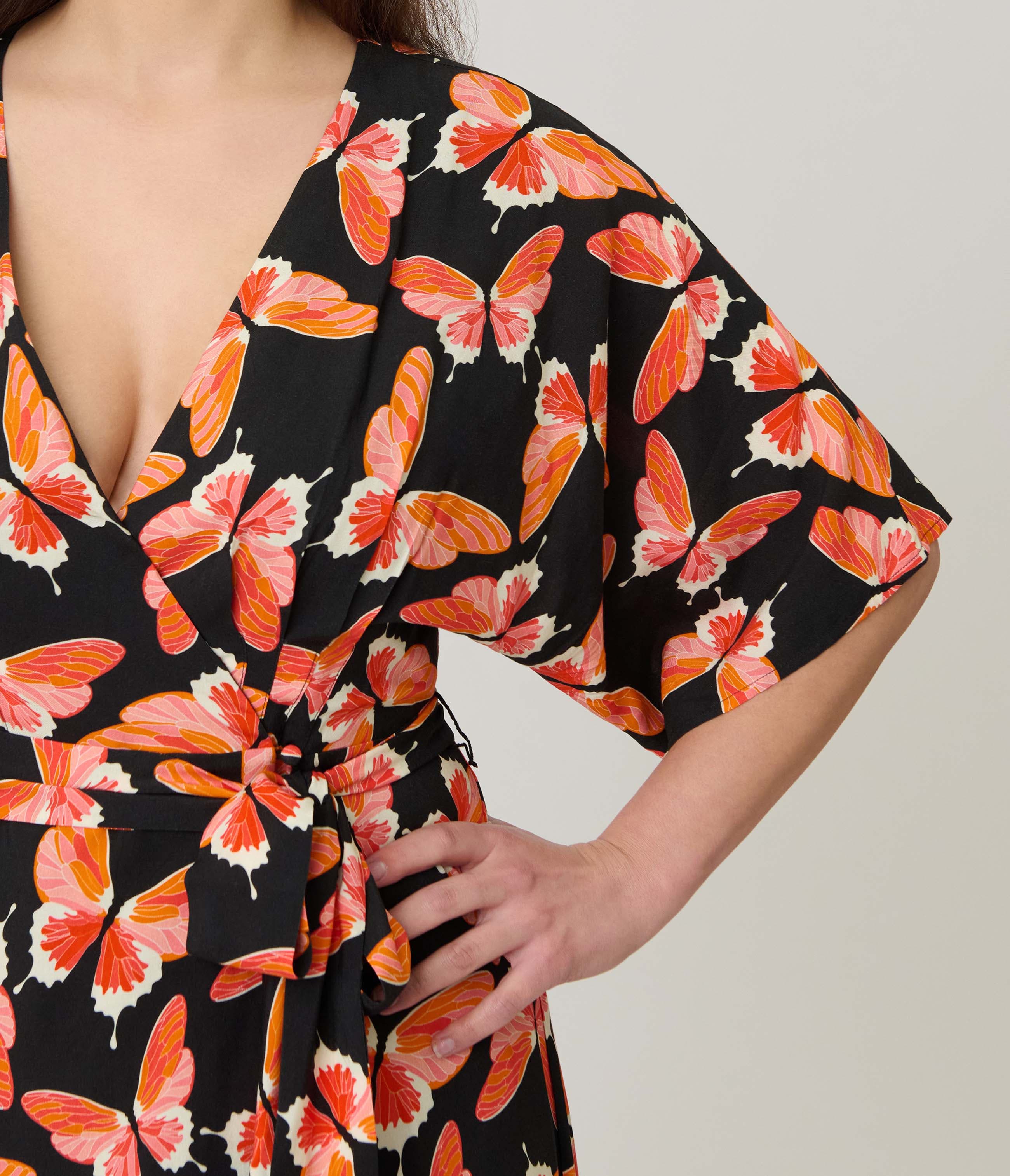 1970s wrap dress Rainbow Fever 70s Disco M sultry enough for evening Unique Vintage Black Butterfly Print